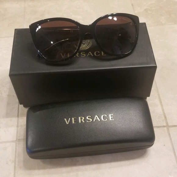 Versace Accessories Nwt Black Cateye Sunglasses Poshmark